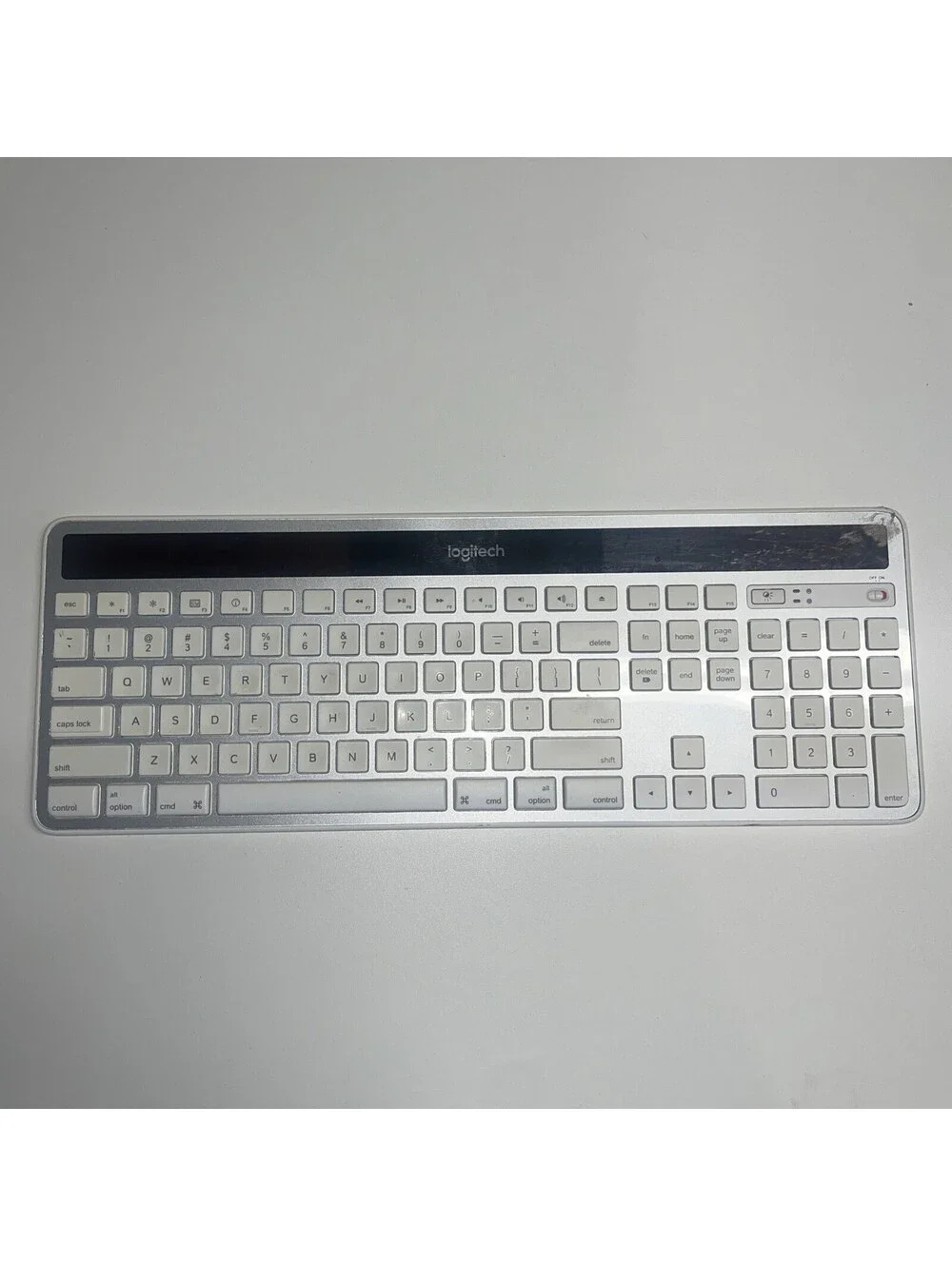 Logitech K750 2.4GHz Wireless Solar Powered Slim Keyboard White KEYBOARD ONLY